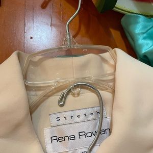 New, Ladies pale yellow pants suit size 12